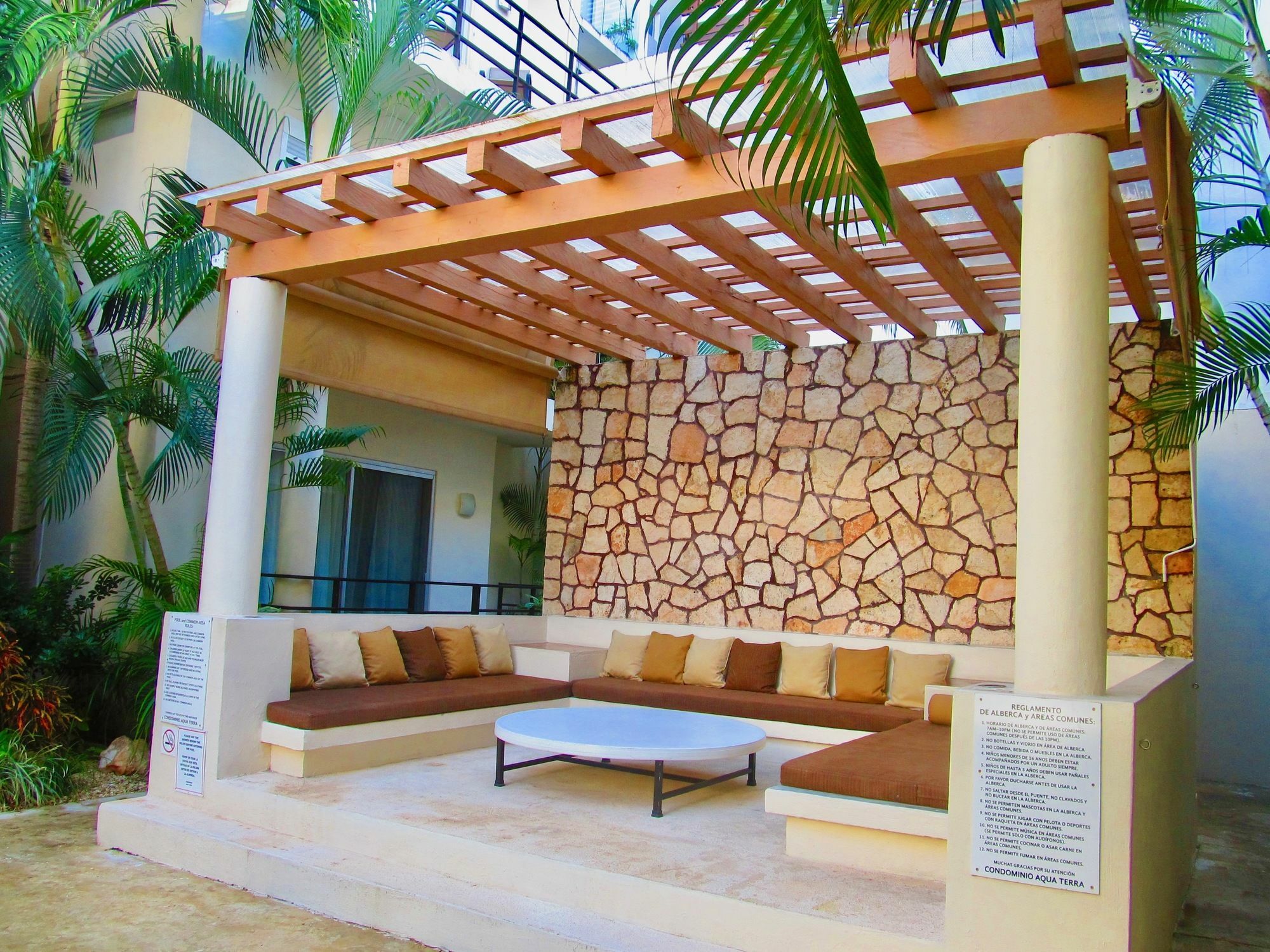 Aqua Terra - Quiet Condo For 4 بلايا ديل كارمن المظهر الخارجي الصورة